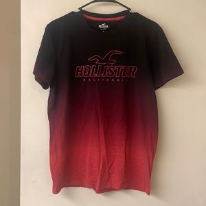 Hollister tee